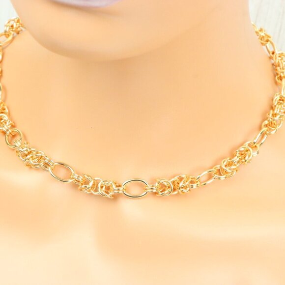 "Minimalist & Elegant Necklace Chain – Perfect for Women & Girls | UNVRC1624 - Picture 8 of 10